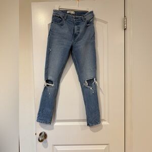 Abercrombie & Fitch High Rise Ripped Jeans